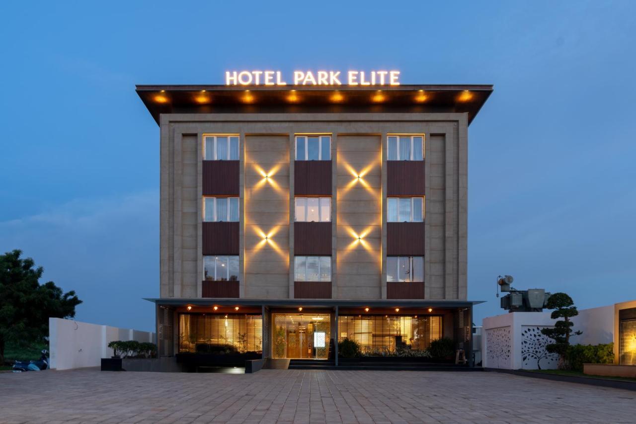 Hotel Parkelite Gannavaram Exterior foto