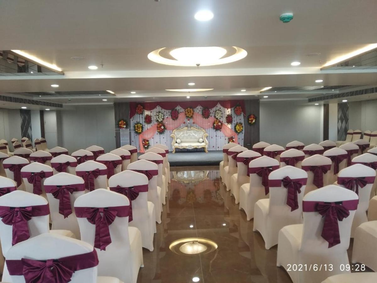 Hotel Parkelite Gannavaram Exterior foto